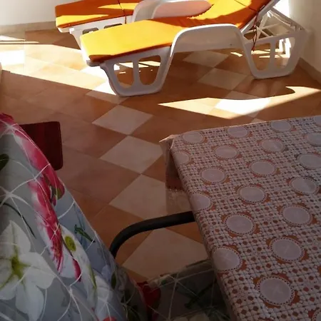 Petra * Nečujam